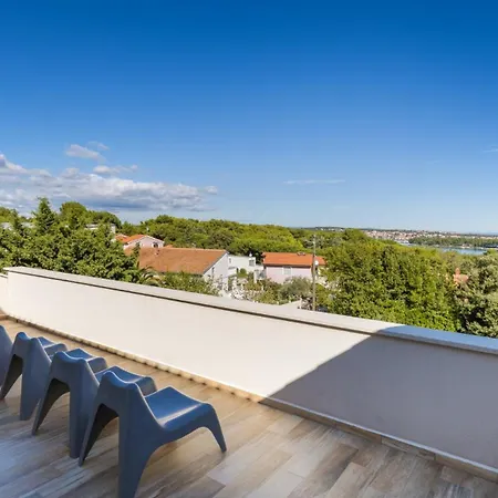 Villa Dolce Far Niente By Guide