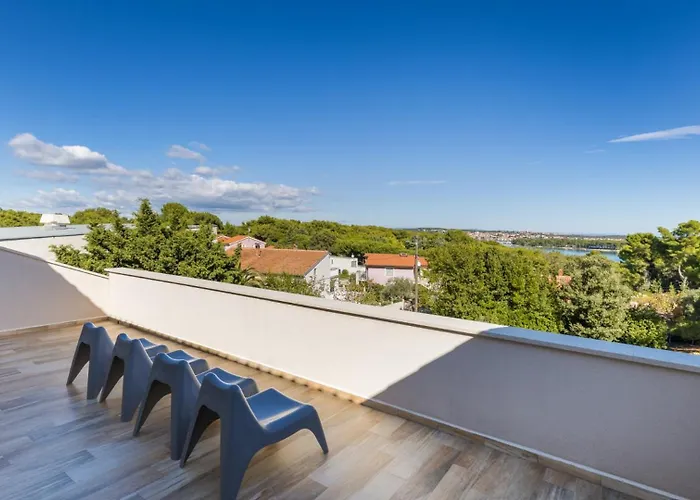 Villa Dolce Far Niente By Guide