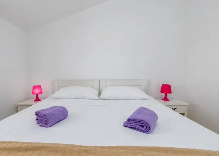 Villa Dolce Far Niente By Guide