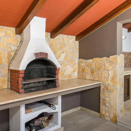 Villa Dolce Far Niente By Guide Premantura